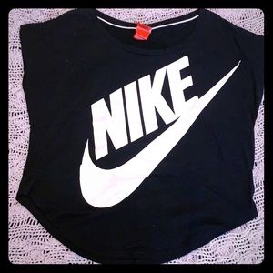 Nike short sleeve top